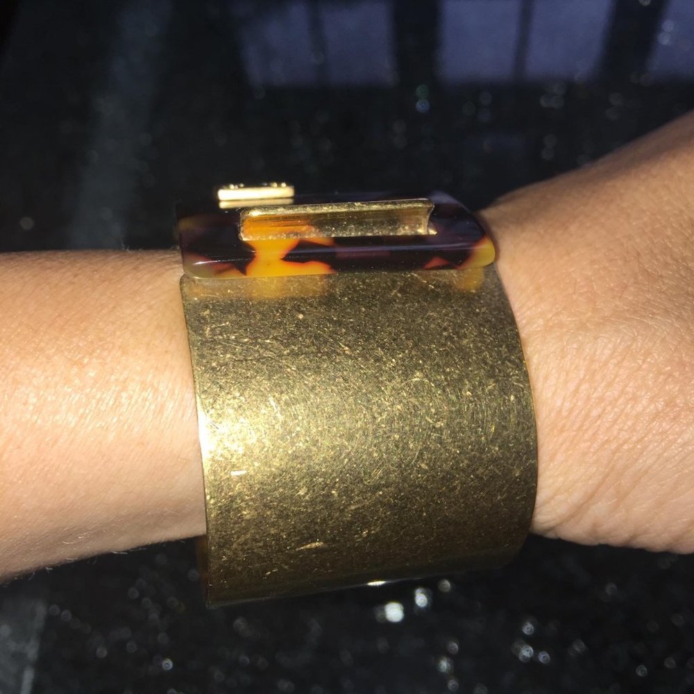 Tory Burch Gold And Tortoise Shell Cuff Bracelet - image 6